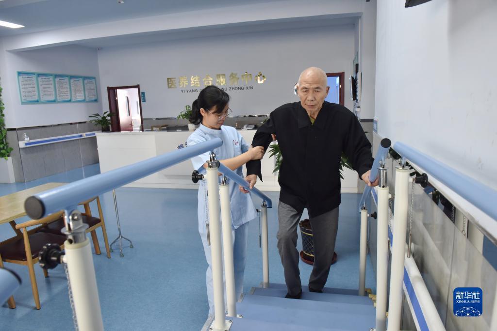 伯爵桌球官网